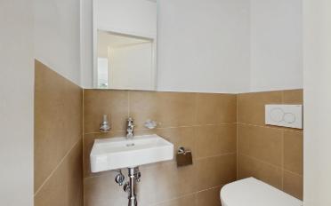 Apartment 4 rooms - image - 9