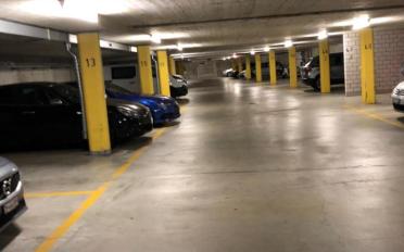 Moto Hallenplatz - image - 2
