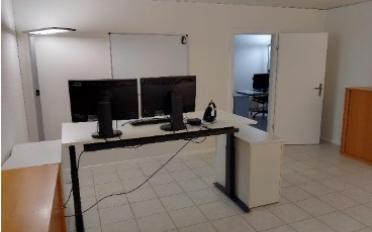 Office - image - 8