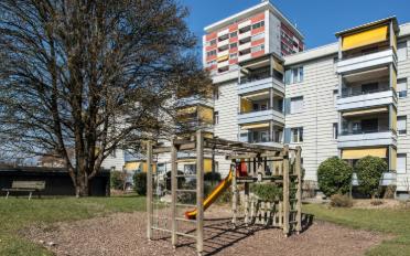 Apartment 4 rooms - image - 11