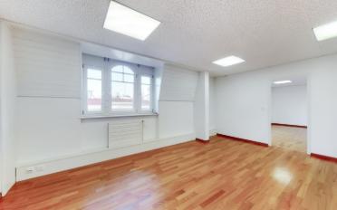 Office - image - 4