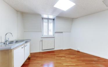 Office - image - 11