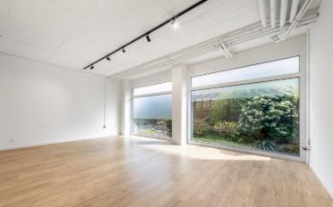Bureau - image - 10