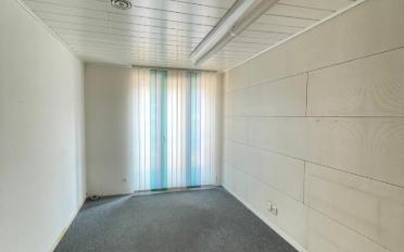 Commercial - image - 10