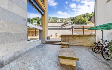 Commercial - image - 3