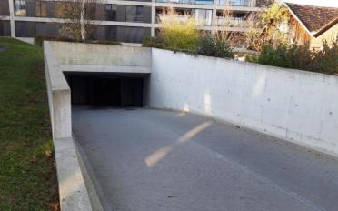 Moto Hallenplatz - image - 2