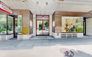 Office - image - 1