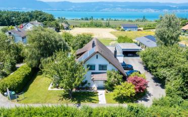Villa 8.5 pièces - image - 1