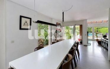 Apartment 6 rooms - image - 3