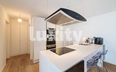 Apartment 4 rooms - image - 3