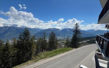 Wohnung 4.5 Zimmer - image - 1