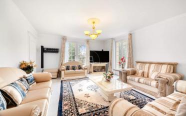Maison 10 pièces - image - 8