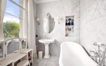 Maison 9 pièces - image - 11