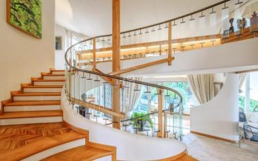 Single house 15 rooms - image - 8