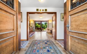 Einfamilienhaus 7.5 Zimmer - image - 2