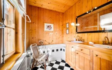 Single house 8 rooms - image - 13