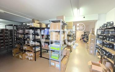 Office - image - 6