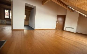Attic flat 2.5 rooms - image - 3