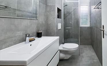 Wohnung 5.5 Zimmer - image - 5
