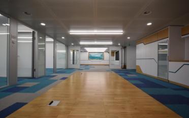 Office - image - 2