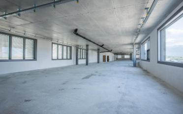 Commercial - image - 3