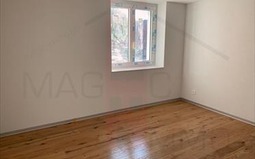 Mixed use property - image - 2
