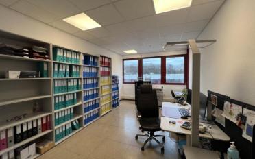 Büro 18 Zimmer - image - 12