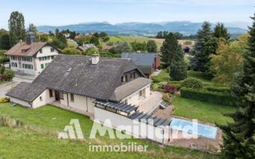 Einfamilienhaus 7.5 Zimmer - image - 3