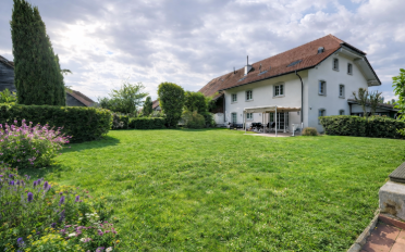 Einfamilienhaus 9.5 Zimmer - image - 4