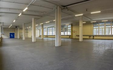 Commercial - image - 3