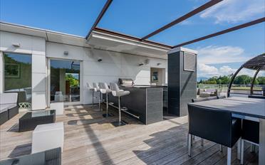 Single house 14 rooms - image - 1