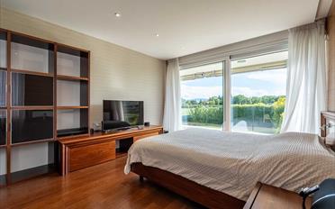 Single house 14 rooms - image - 10