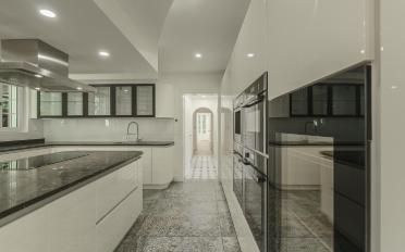 Single house 9.5 rooms - image - 5