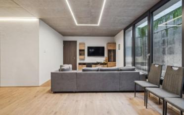 Bifamiliar house 10 rooms - image - 12