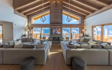 Chalet 8.5 pièces - image - 1