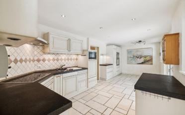 Villa 5.5 Zimmer - image - 8
