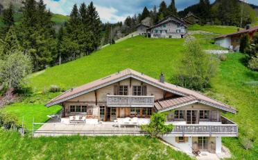 Chalet 7 pièces - image - 2
