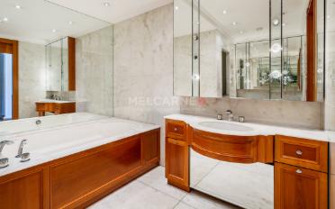 Apartment 12 rooms - image - 6