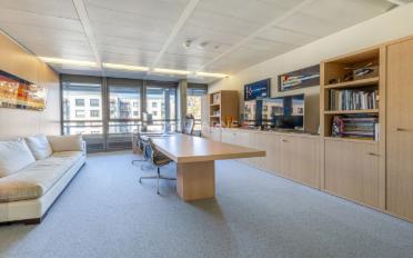 Bureau - image - 5