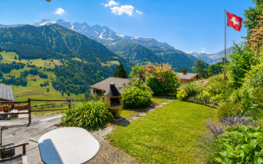 Chalet 5.5 pièces - image - 1