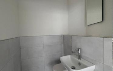 Commercial - image - 7