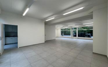 Commercial - image - 5