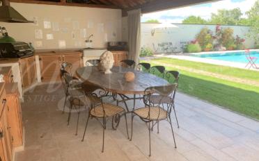 Single house 15 rooms - image - 3