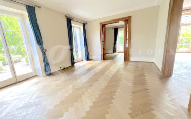 Single house 15 rooms - image - 7