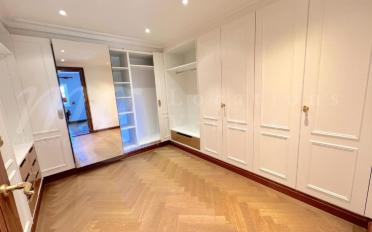 Single house 15 rooms - image - 10
