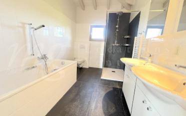 Single house 7 rooms - image - 9