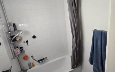 Apartment 4 rooms - image - 3