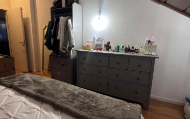 Apartment 4 rooms - image - 11