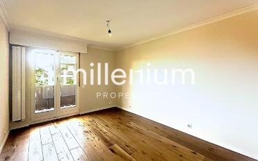 Apartment 5 rooms - image - 7