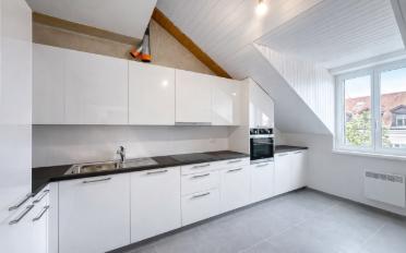 Apartment 6 rooms - image - 3